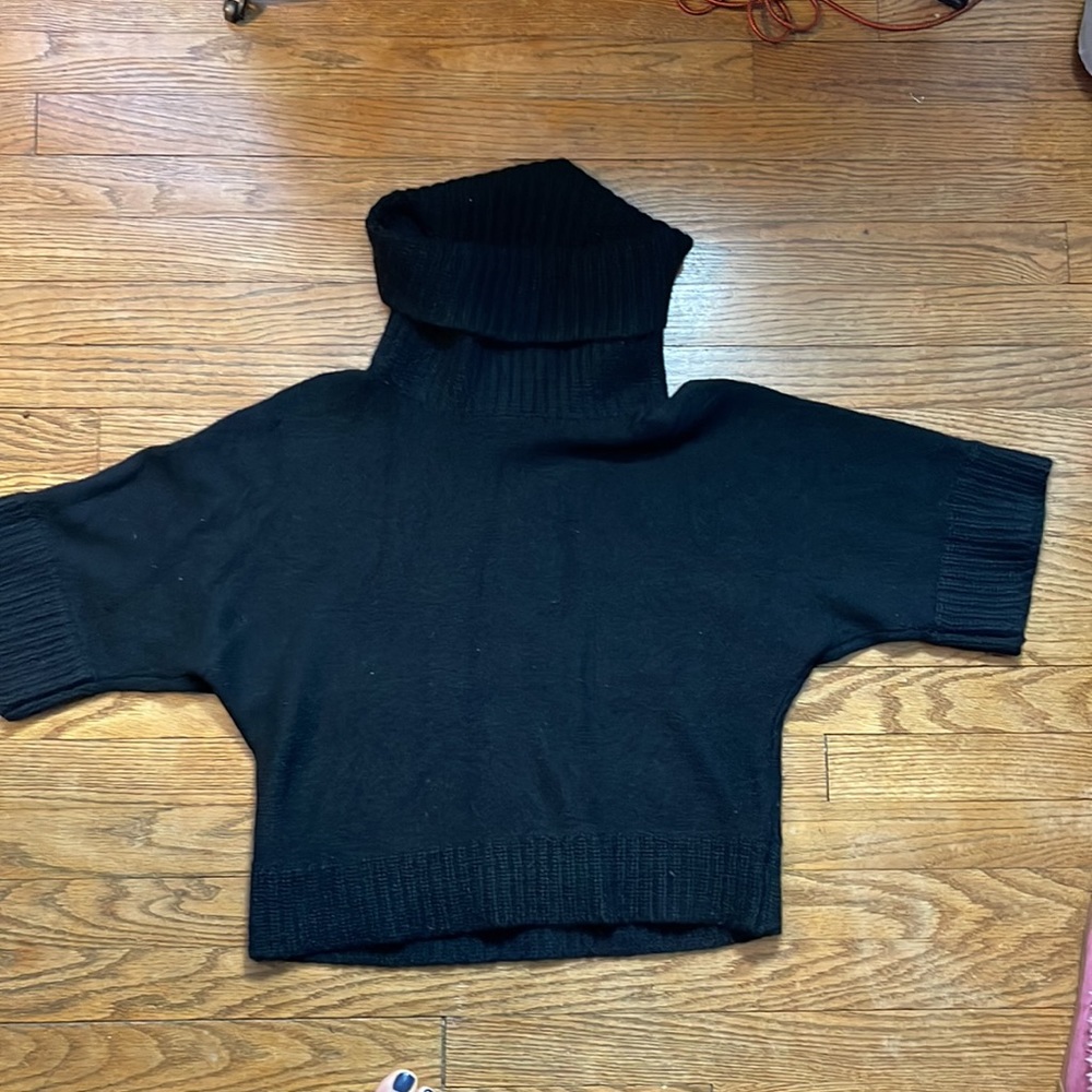 Short sleeve cashmere turtleneck - black - XS